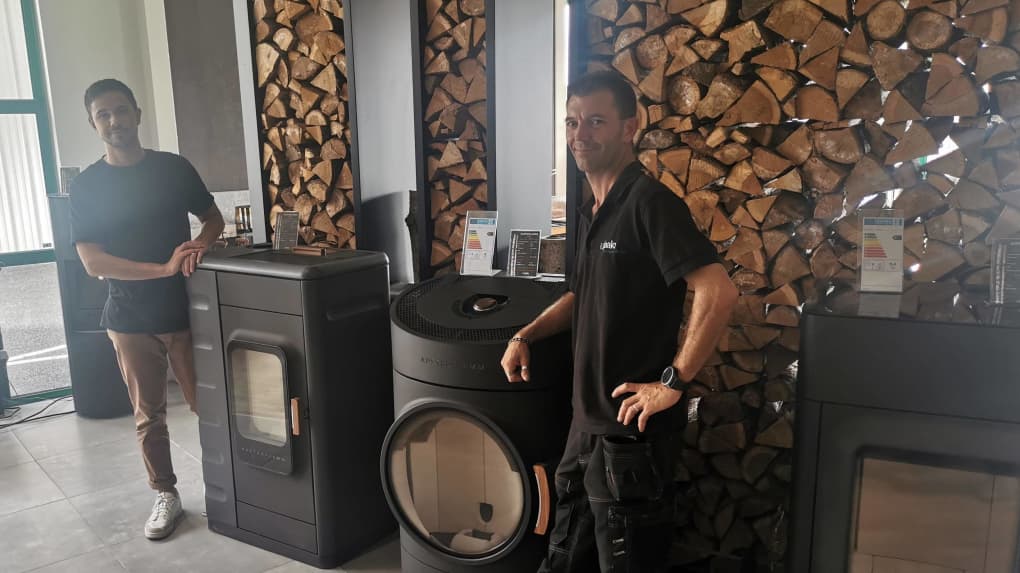 découvrez comment le chauffage au poêle à granulés offre une solution économique, écologique et performante pour réchauffer votre intérieur tout en réduisant votre impact environnemental.