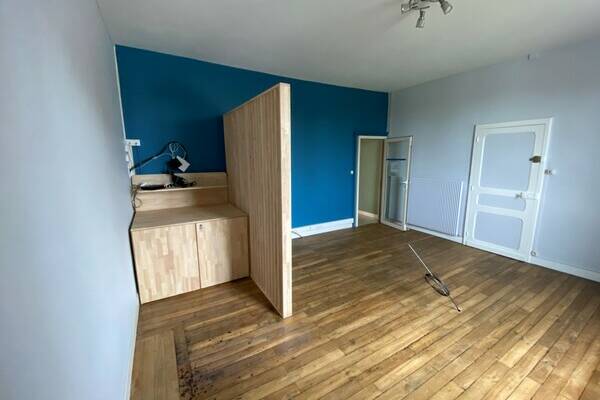 découvrez les matériaux authentiques pour la rénovation de bâtiments du 18ème siècle : conseils, sélection des meilleurs produits traditionnels et respect du patrimoine architectural.