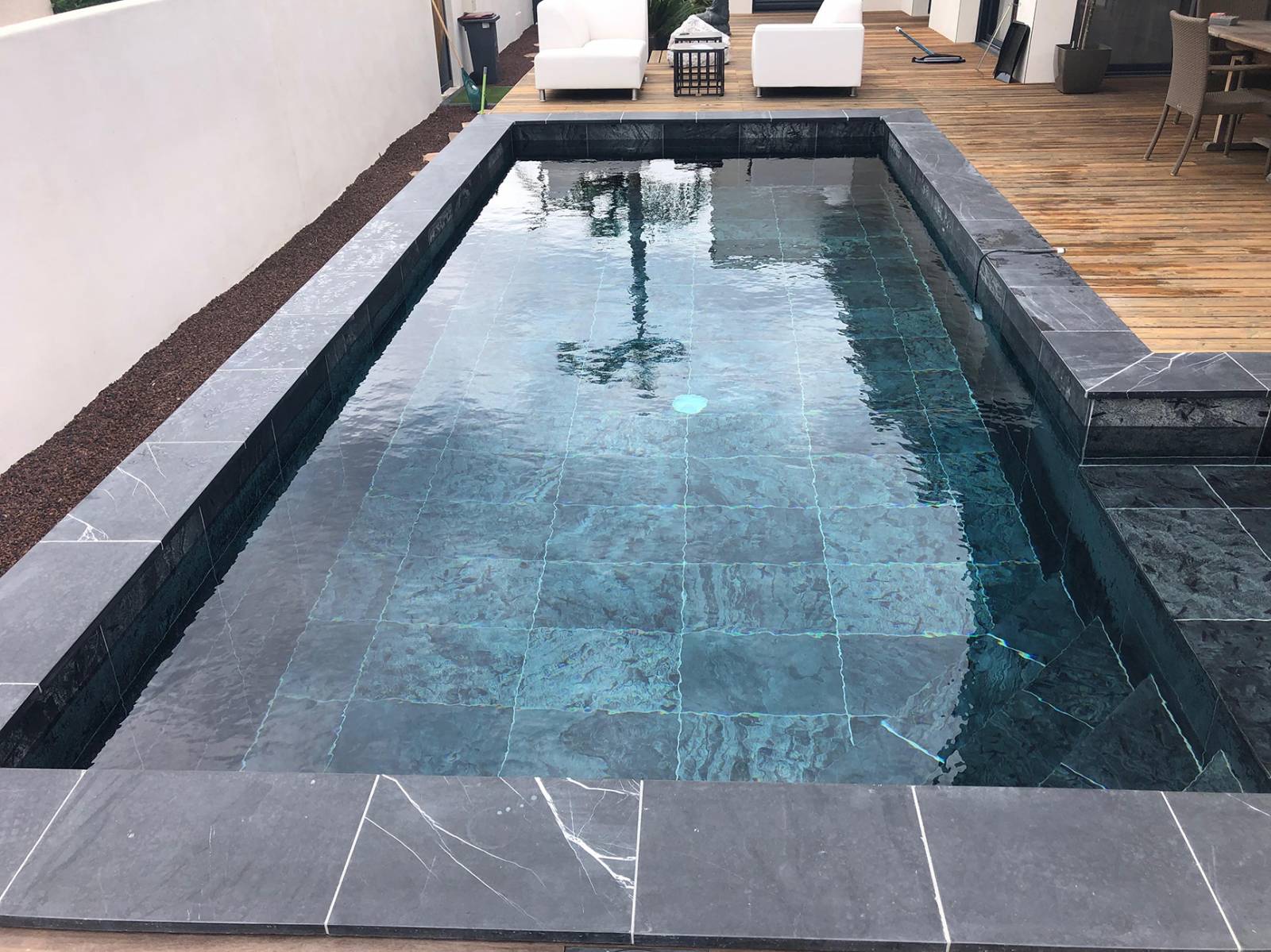 découvrez les prix du carrelage à boulogne-billancourt : conseils, tendances et tarifs pour tous vos projets de rénovation. comparez les offres et trouvez le carrelage adapté à votre budget.