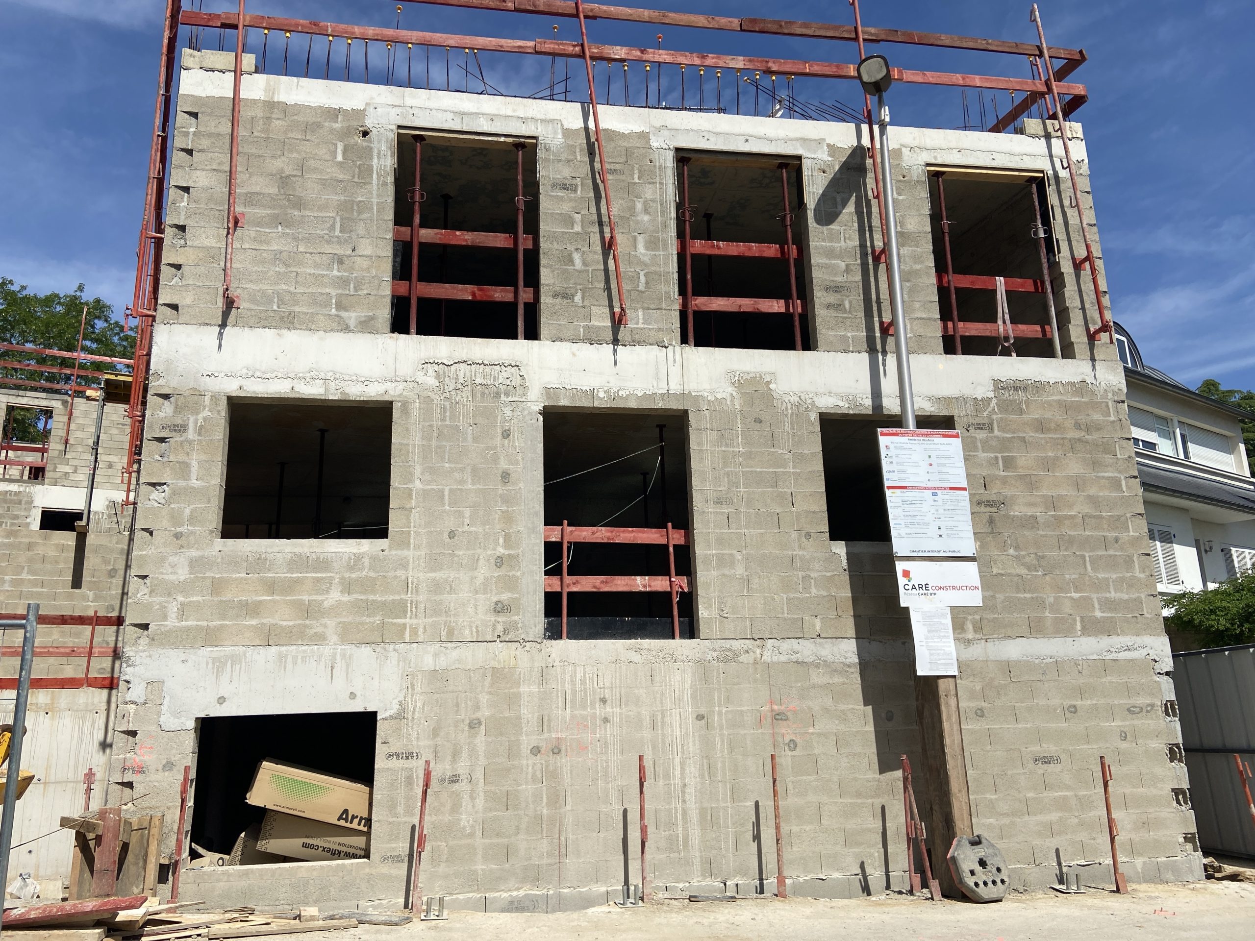 découvrez nos solutions de réhabilitation de biens à châtenay-malabry : rénovation immobilière, modernisation et valorisation de votre patrimoine, avec un accompagnement sur-mesure par des professionnels expérimentés.