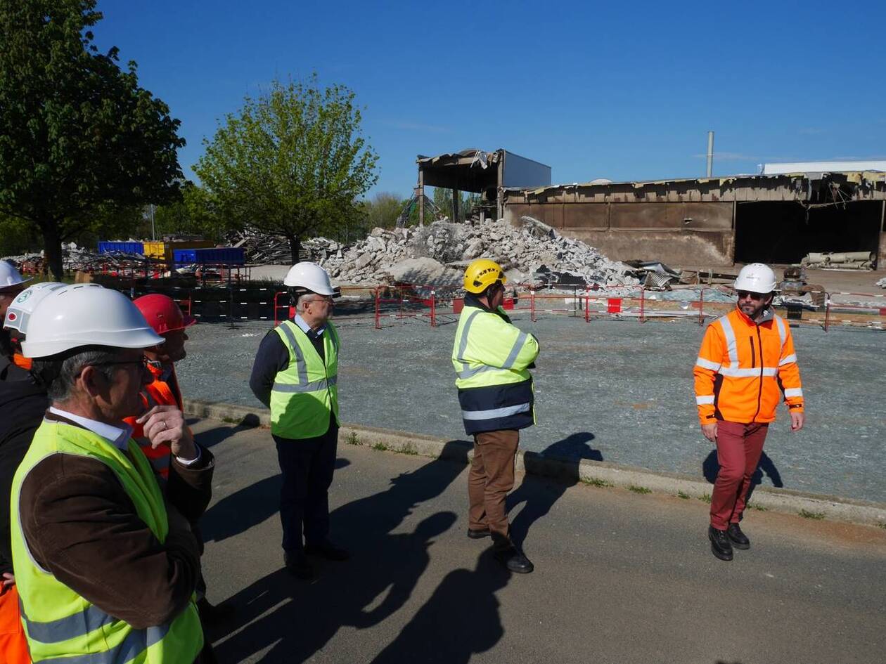 découvrez notre guide complet des entreprises de rénovation à sèvres : conseils, sélection des meilleurs professionnels et astuces pour réussir vos travaux en toute sérénité.