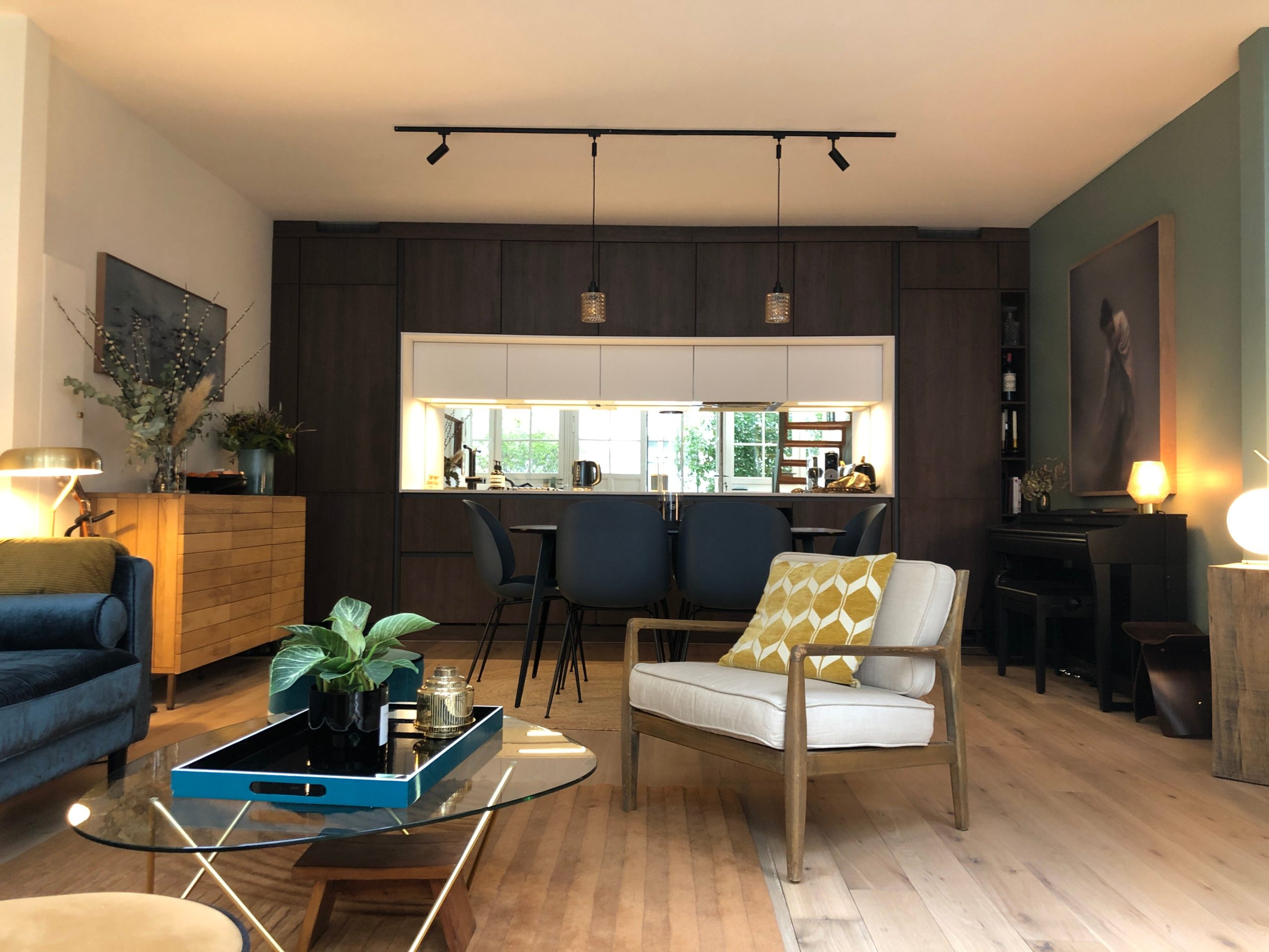 vous cherchez à rénover un appartement à garches ? découvrez nos services de rénovation sur mesure : optimisation d'espace, modernisation, travaux de qualité et accompagnement complet pour transformer votre bien selon vos envies.