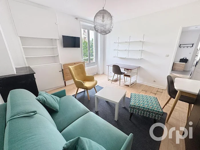 confiez la rénovation de votre appartement à malakoff à des experts. bénéficiez de conseils personnalisés, d’un devis gratuit et de travaux de qualité pour transformer votre intérieur selon vos envies.