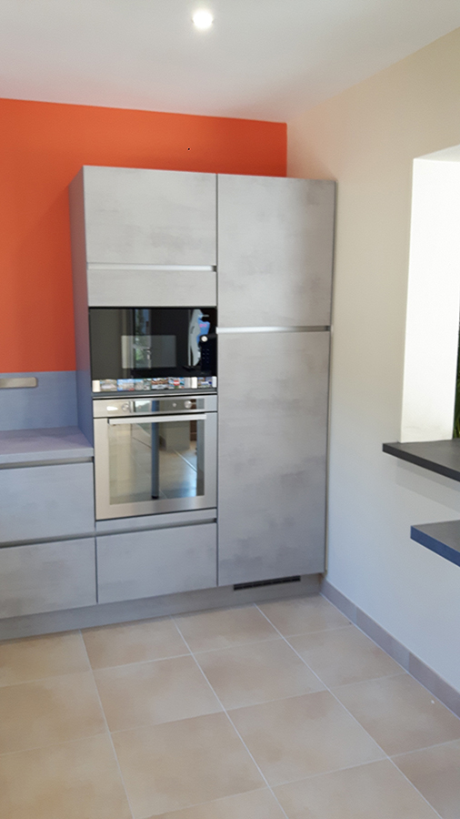 confiez la rénovation de votre cuisine à châtillon à des professionnels expérimentés. modernisez votre espace avec des solutions sur mesure et un accompagnement personnalisé.