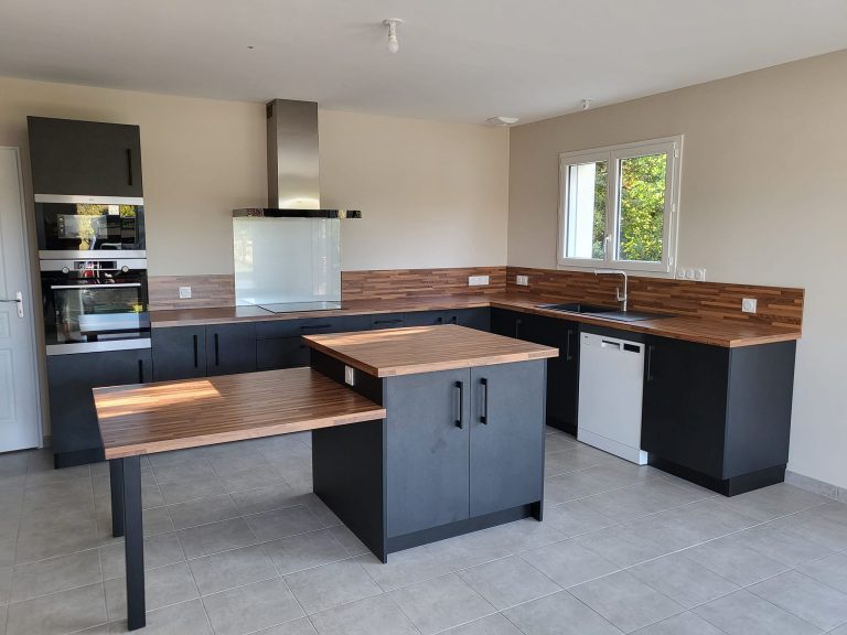 confiez la rénovation de votre cuisine à saint-cloud à des experts : modernisation, aménagement sur-mesure et conseils personnalisés pour un espace pratique et élégant.