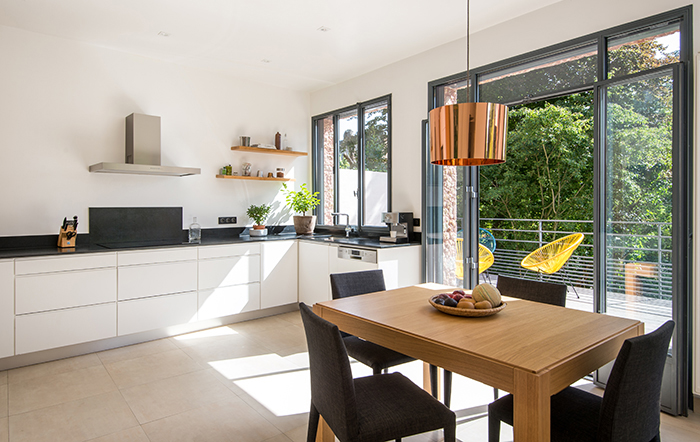 confiez la rénovation de votre cuisine à saint-cloud à des experts. modernisation, conception sur-mesure et finitions soignées pour transformer votre espace culinaire selon vos envies.