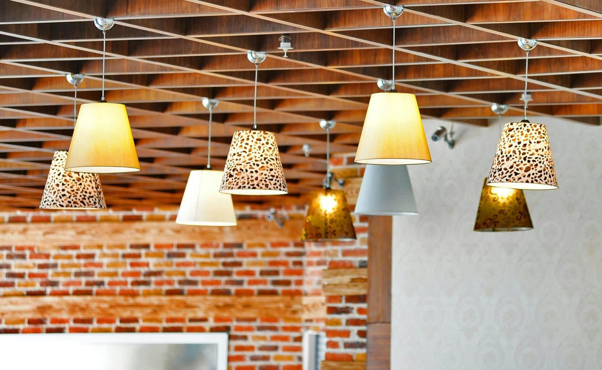 confiez votre projet de rénovation électrique à des professionnels qualifiés. mise aux normes, sécurité, modernisation de votre installation : bénéficiez de conseils et d’un devis gratuit pour tous vos travaux d’électricité.