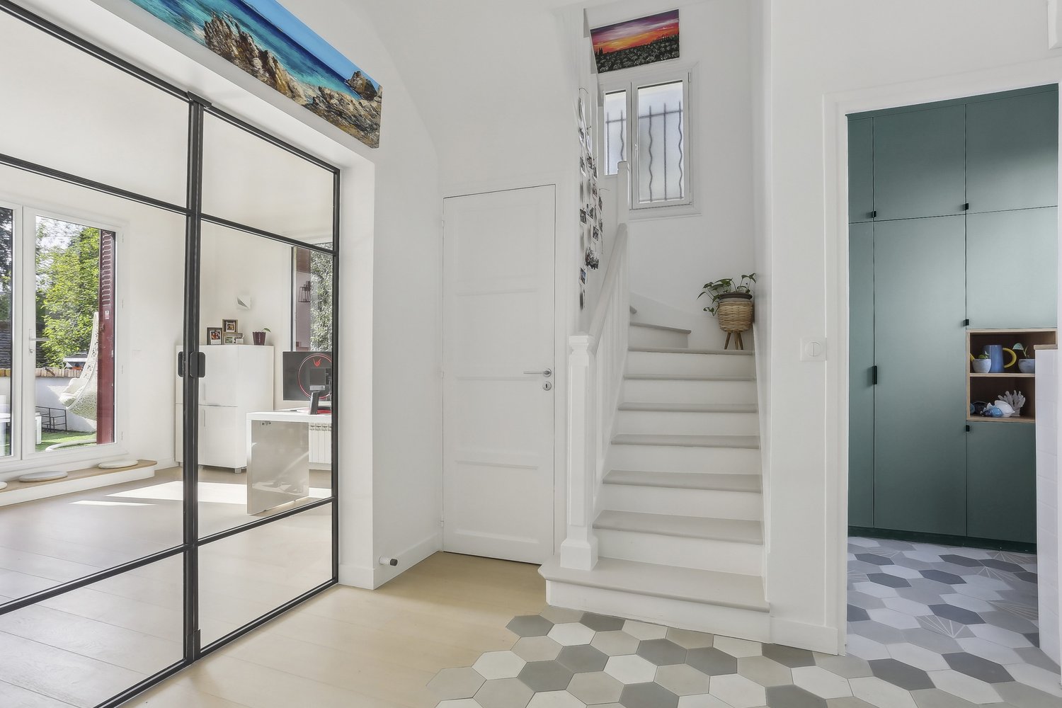 confiez votre rénovation intégrale à sèvres à des experts qualifiés. nous prenons en charge tous vos projets de rénovation intérieure et extérieure, pour un résultat sur-mesure et durable.