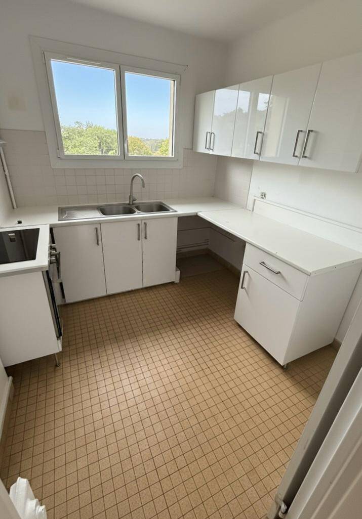 confiez votre rénovation intérieure à ville-d'avray à des professionnels expérimentés pour transformer votre espace selon vos envies. devis gratuit et conseils personnalisés.