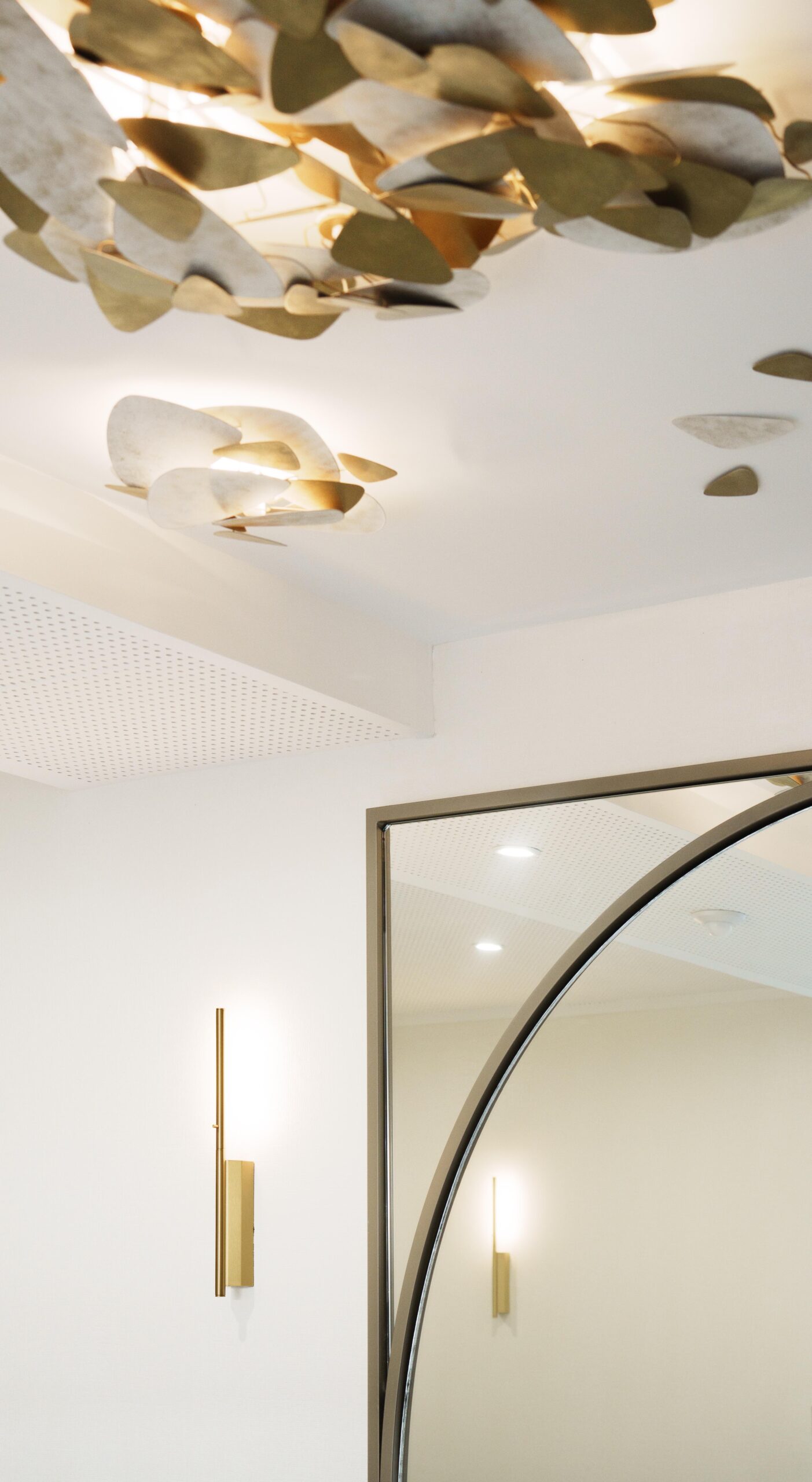 découvrez nos services de rénovation intérieure à ville-d'avray : transformations sur mesure, matériaux de qualité et accompagnement personnalisé pour sublimer votre intérieur. demandez votre devis gratuit dès aujourd'hui !