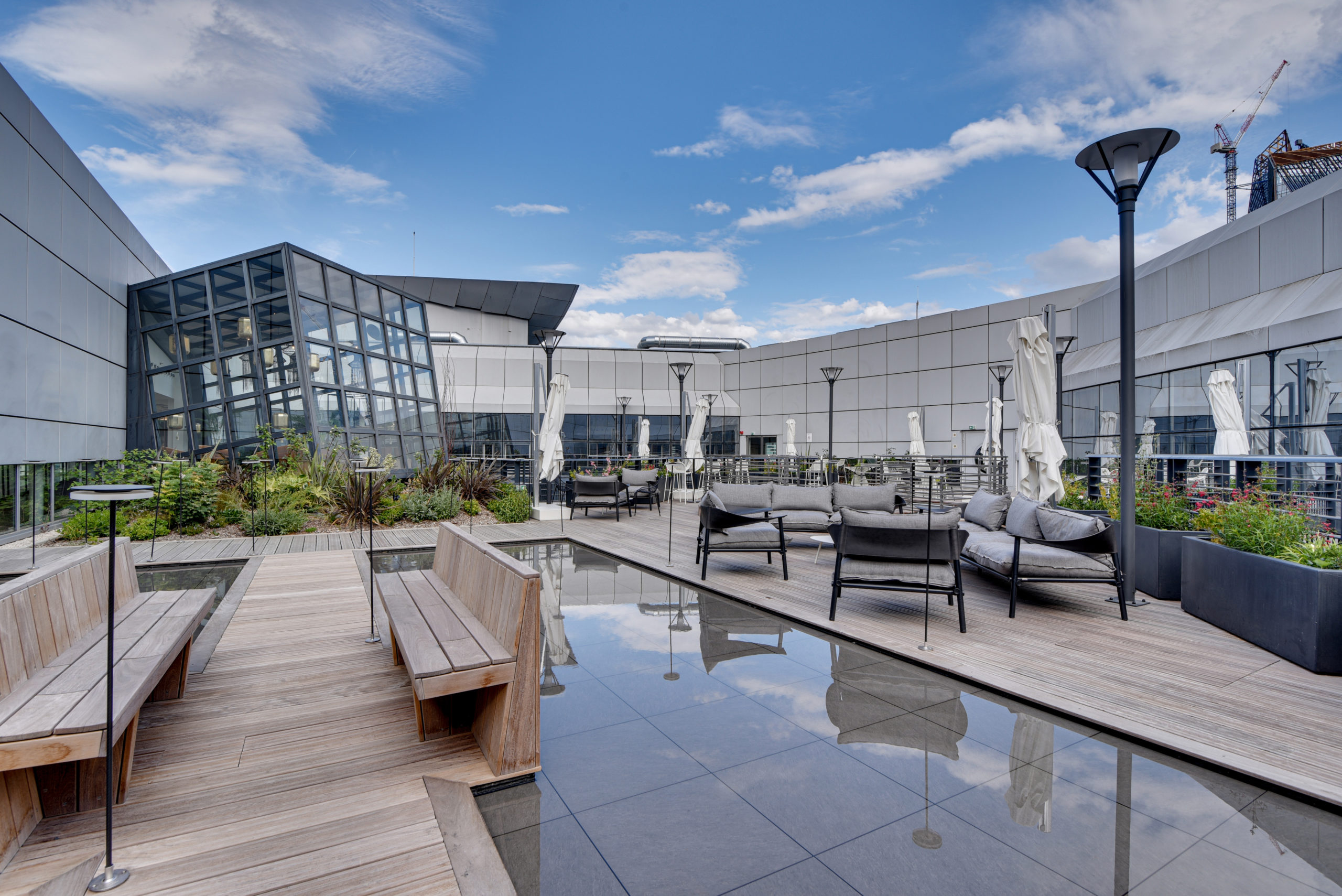 vous souhaitez rénover votre appartement ou maison à puteaux ? découvrez nos services de rénovation sur-mesure pour moderniser et valoriser votre bien immobilier. devis rapide et gratuit !