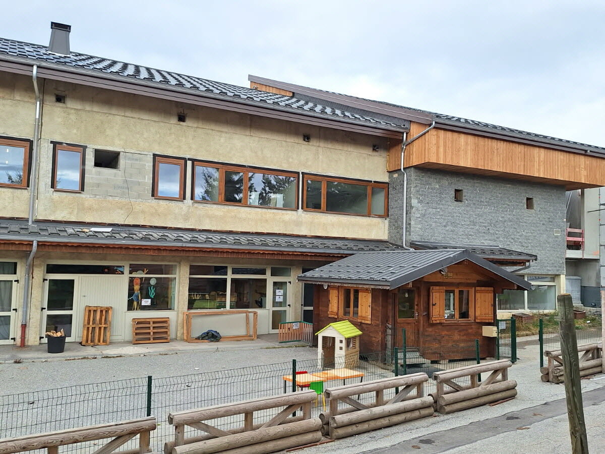 bénéficiez d’aides financières pour le remplacement de vos fenêtres à montrouge en 2025. découvrez les subventions disponibles et les démarches pour profiter d’un meilleur confort et réduire vos dépenses énergétiques.