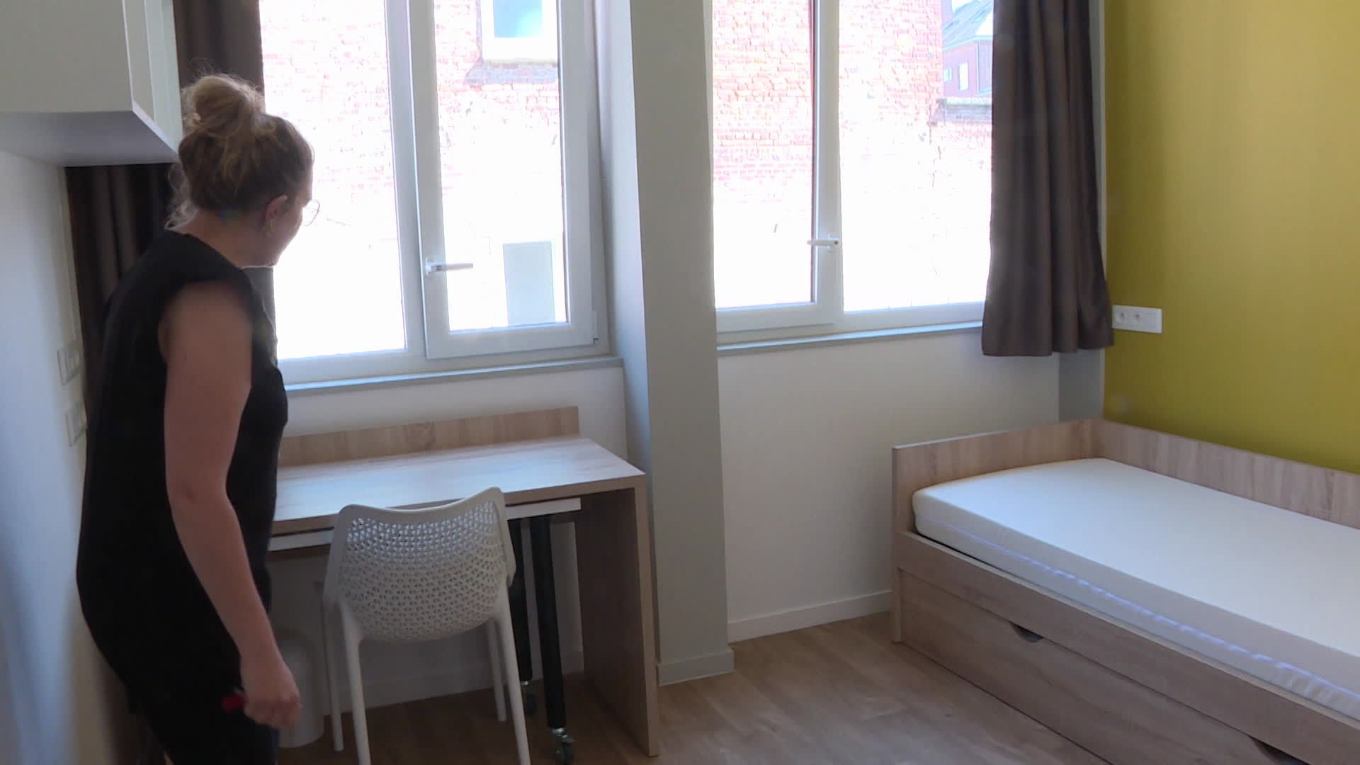 découvrez pourquoi il est difficile de se loger dans certaines villes, les facteurs qui compliquent la recherche d’un logement et les solutions possibles pour faire face à cette crise.