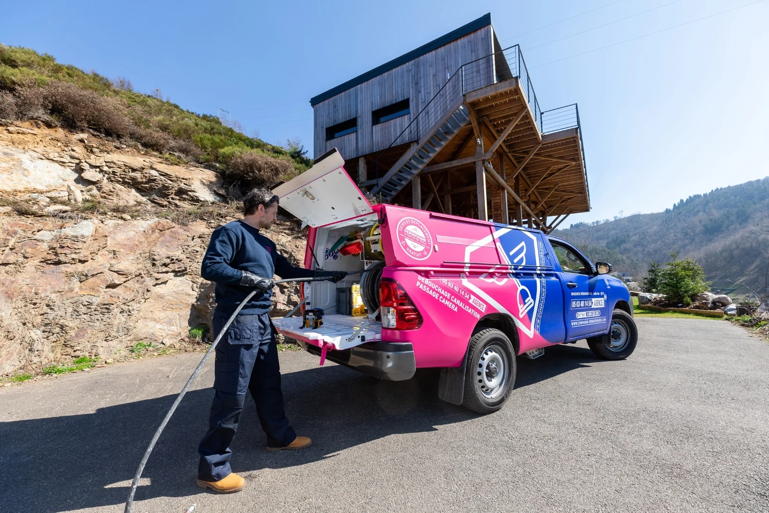 service de dépannage plomberie urgent à garches : intervention rapide pour tous vos problèmes de fuites, chaudières et canalisations.