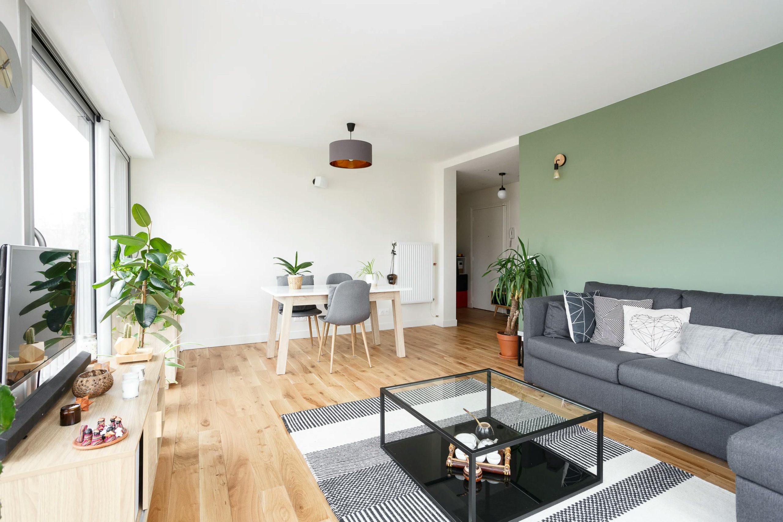 obtenez un devis précis pour la rénovation de votre appartement à paris en 2025. comparez les offres des meilleurs professionnels et planifiez vos travaux en toute confiance.