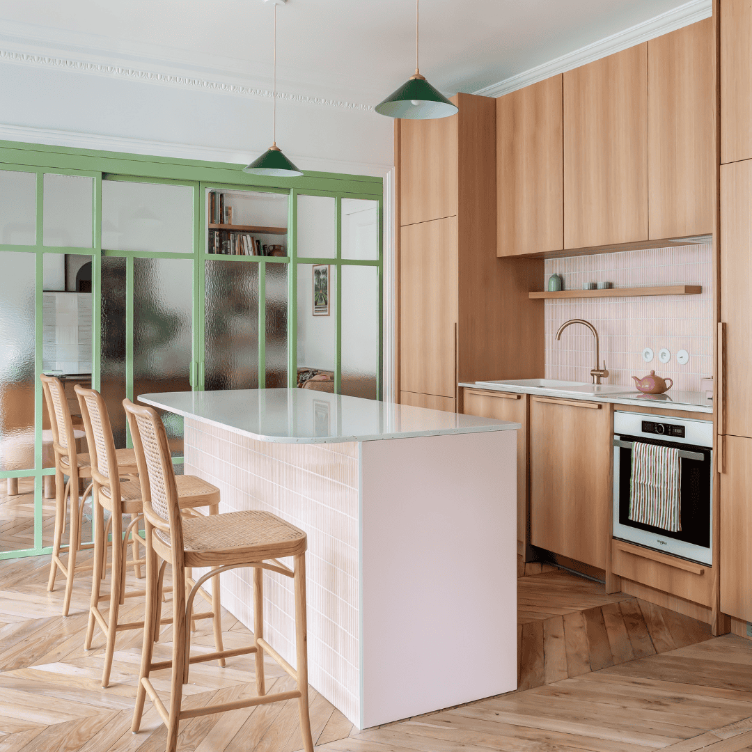 découvrez une large sélection de matériaux muraux pour votre cuisine à paris 18e, alliant design et qualité pour sublimer votre espace culinaire.