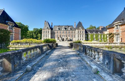 découvrez moigny-sur-école, un charmant village nature au cœur de l'île-de-france. profitez de ses paysages préservés, de son patrimoine historique et de ses nombreuses activités en plein air pour une escapade authentique et ressourçante.