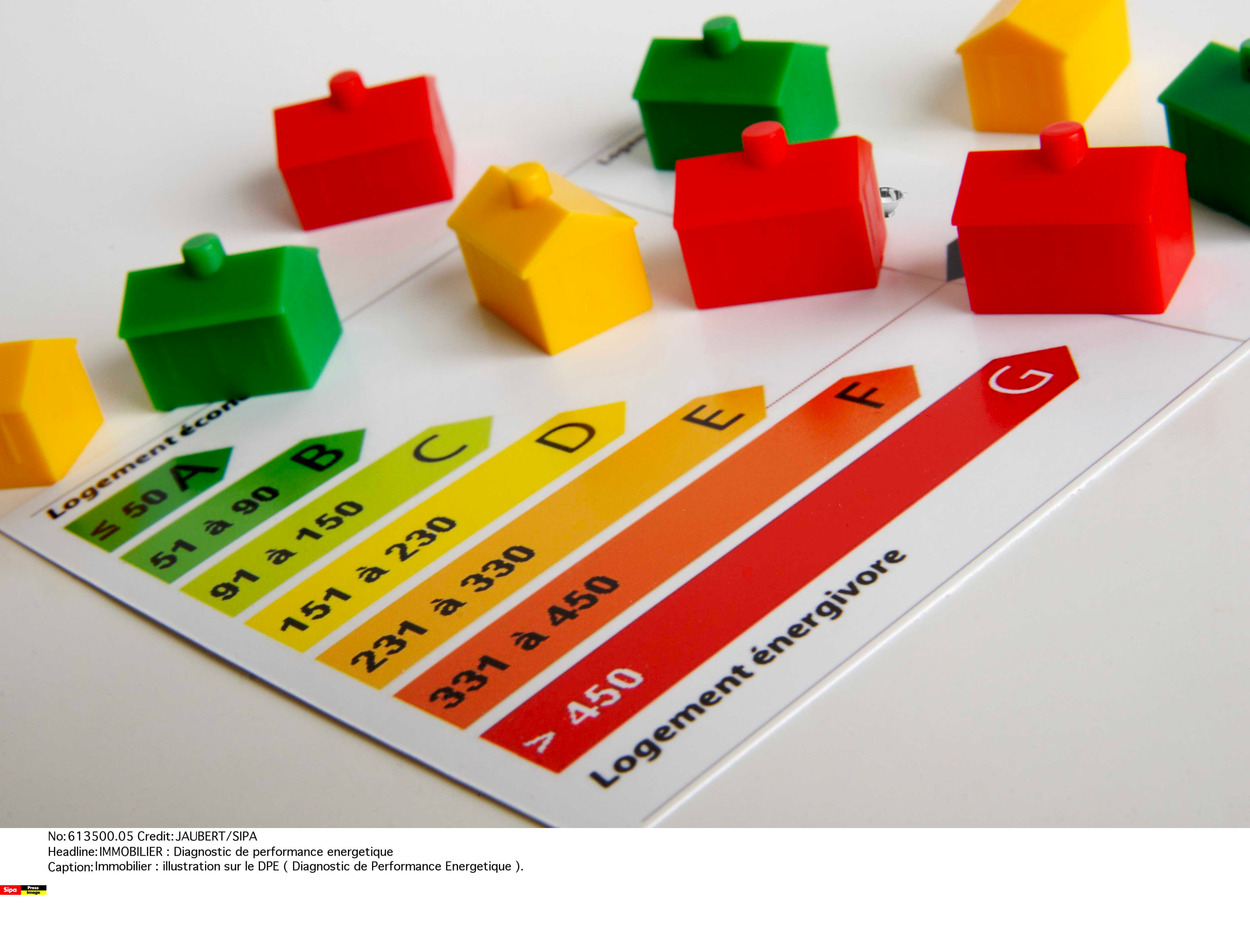 découvrez comment les hôtels à paris contribuent à aggraver la crise du logement, impactant les résidents locaux et le marché immobilier.