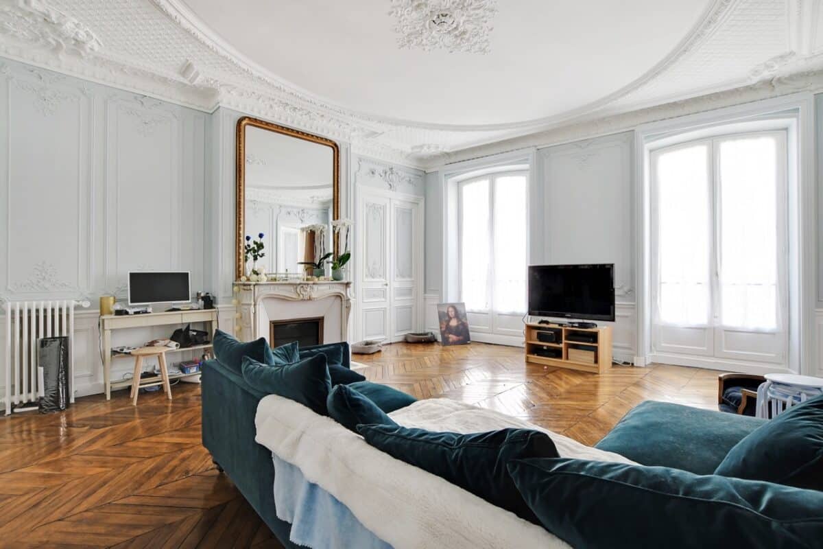 découvrez les prix, les meilleurs artisans et les délais pour vos travaux de peinture intérieure à paris 8e en 2025. conseils et astuces pour un projet réussi.