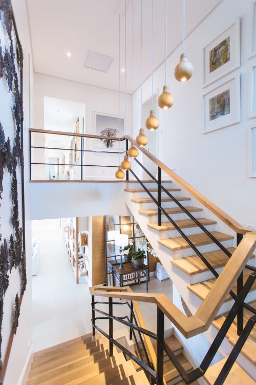 découvrez nos conseils pour estimer le prix au m² de la rénovation de votre maison et gérer efficacement votre budget travaux.