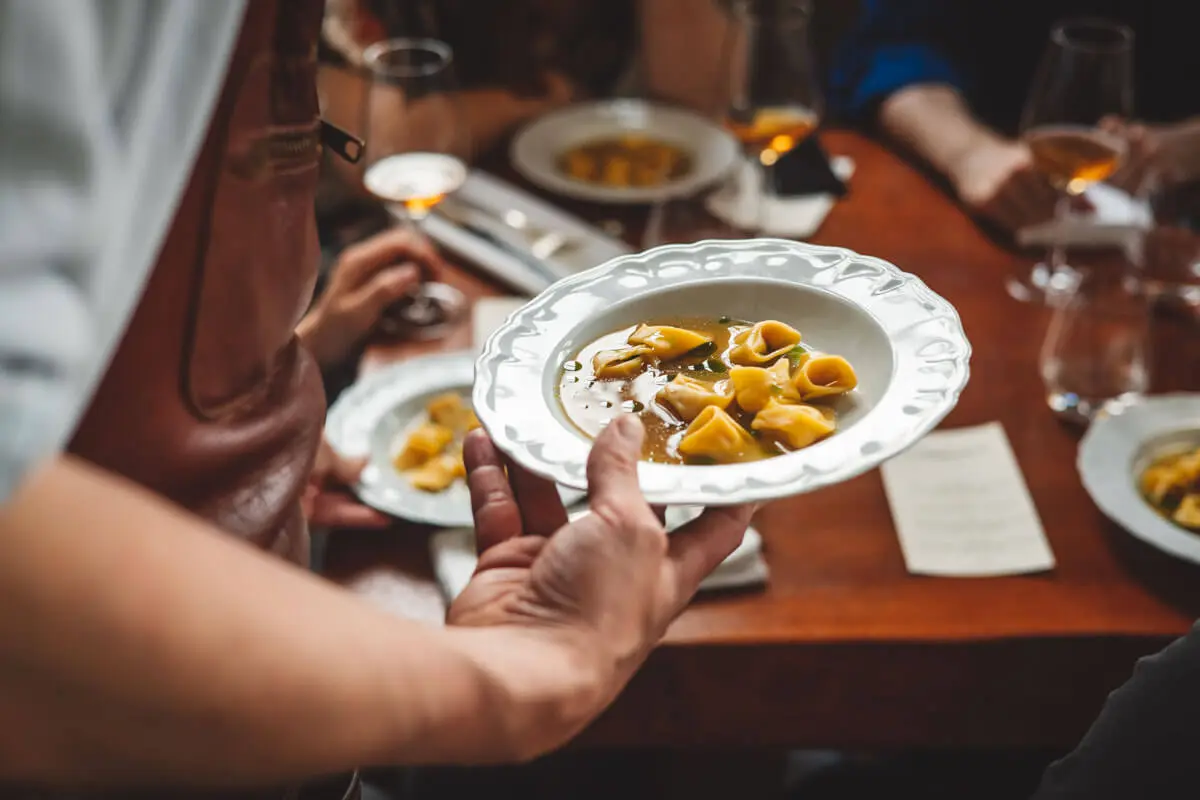 découvrez comment réinventer votre cuisine à paris 11e en 2025 avec des idées innovantes, des designs modernes et des solutions adaptées à votre espace.