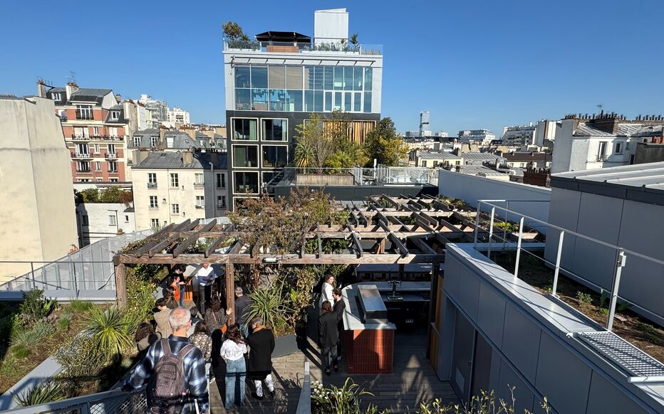 découvrez nos conseils et services pour la rénovation d'appartement à paris en 2025. modernisez votre intérieur avec des experts qualifiés et des solutions adaptées à votre projet parisien.