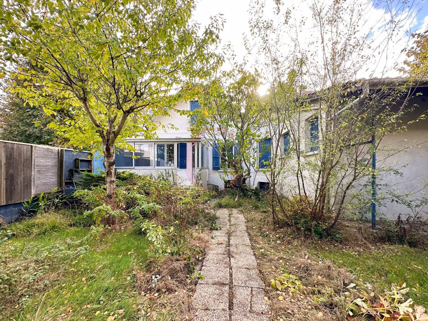 confiez vos travaux de rénovation à bourg-la-reine à une équipe professionnelle. rénovation intérieure et extérieure, conseils personnalisés, devis gratuit et rapide.