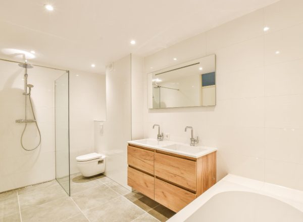 expert en rénovation et peinture dans le 92, nous transformons votre intérieur avec des finitions de qualité et un service professionnel.