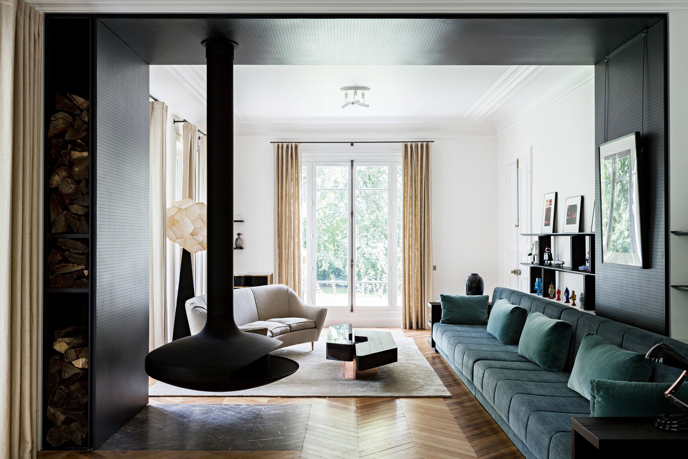 confiez la rénovation de votre villa à saint-cloud à des experts pour un résultat haut de gamme alliant confort, modernité et respect du cachet d'origine. devis gratuit.