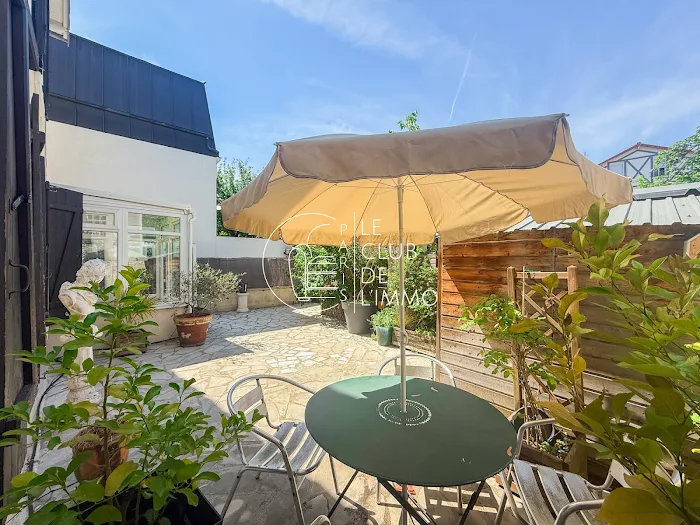 confiez la rénovation de votre villa à saint-cloud à des experts : conseils personnalisés, matériaux de qualité et résultats sur-mesure pour sublimer votre patrimoine.