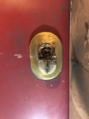 besoin d'un serrurier en urgence à courbevoie ? intervention rapide 24h/24 et 7j/7 pour ouverture de porte, changement de serrure ou dépannage express. service fiable et tarifs transparents.